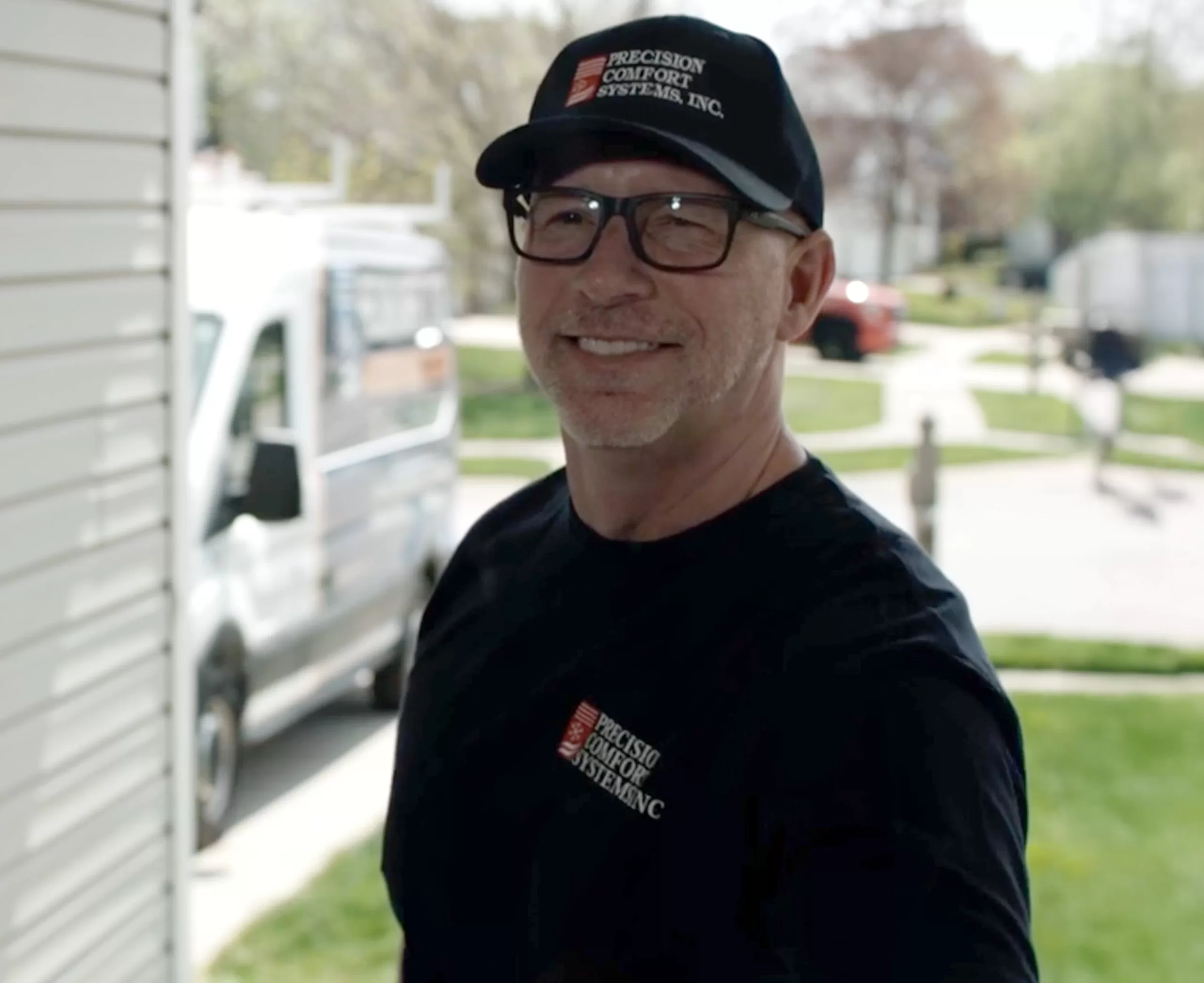 TechnicianAtDoor Service Technician at door in Carmel Indiana